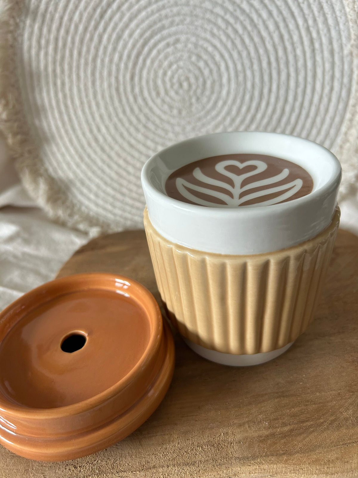 Waxbrander coffee to go